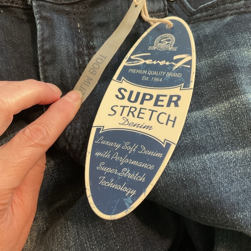 Seven for All Mankind bootcut dark wash jeans,SZ 14 stretch comfy,73%cotton - Picture 6 of 10